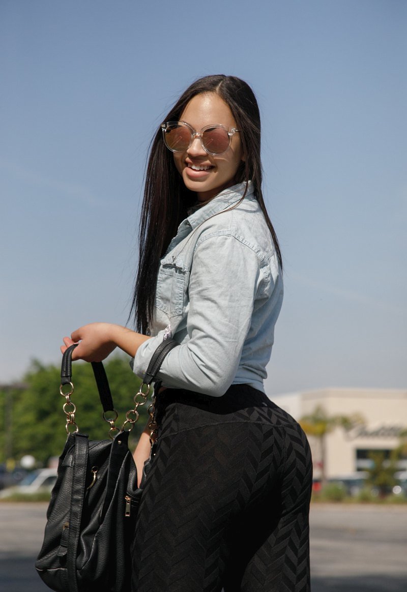 Лиана, 18